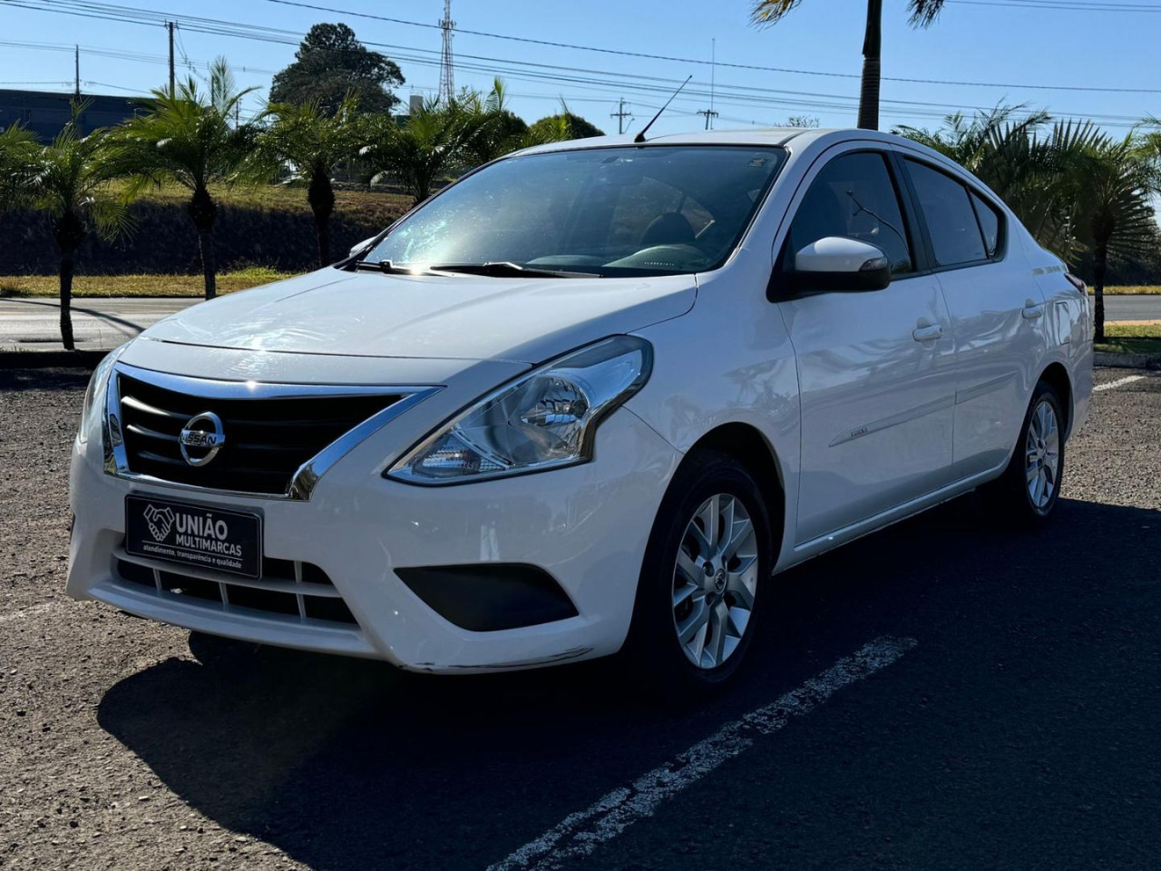 VERSA 16SV CVT