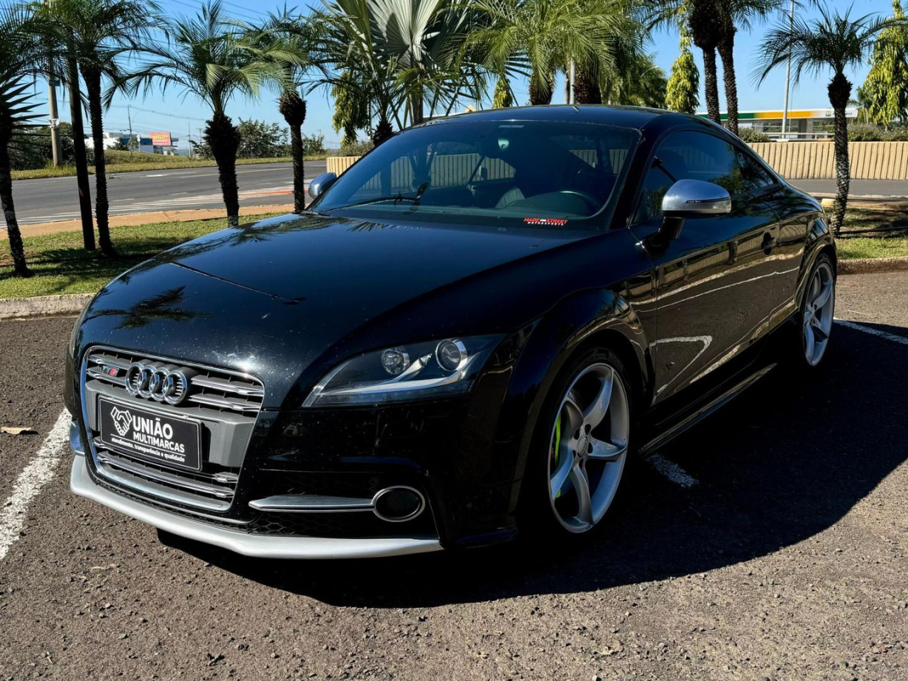 TT 2.0 16V TFSI S-TRONIC